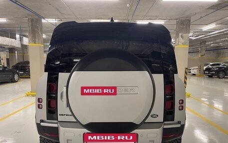 Land Rover Defender II, 2021 год, 8 490 000 рублей, 4 фотография