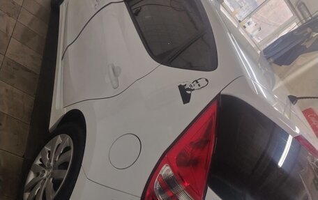 Hyundai i30 I, 2010 год, 760 000 рублей, 4 фотография