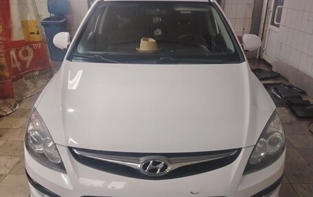 Hyundai i30 I, 2010 год, 760 000 рублей, 3 фотография