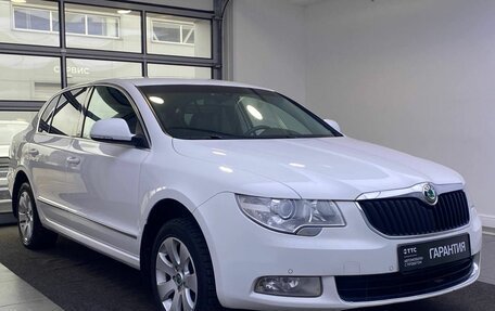 Skoda Superb III рестайлинг, 2012 год, 1 249 000 рублей, 3 фотография