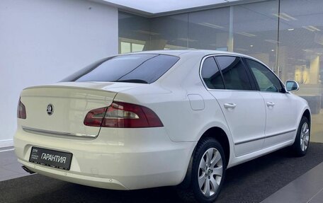 Skoda Superb III рестайлинг, 2012 год, 1 249 000 рублей, 6 фотография
