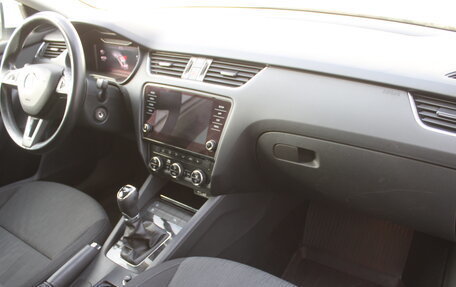 Skoda Octavia, 2019 год, 1 626 000 рублей, 4 фотография