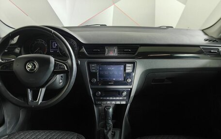 Skoda Rapid I, 2018 год, 1 397 000 рублей, 12 фотография