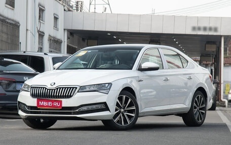 Skoda Superb III рестайлинг, 2025 год, 2 545 920 рублей, 1 фотография