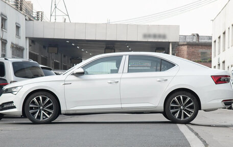 Skoda Superb III рестайлинг, 2025 год, 2 545 920 рублей, 2 фотография