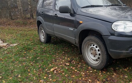 Chevrolet Niva I рестайлинг, 2011 год, 430 000 рублей, 7 фотография