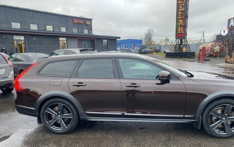 Volvo V90 Cross Country I рестайлинг, 2018 год, 3 250 000 рублей, 4 фотография