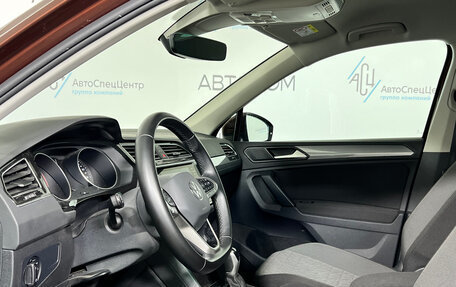 Volkswagen Tiguan II, 2021 год, 2 709 000 рублей, 10 фотография