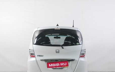 Honda Freed I, 2014 год, 1 349 000 рублей, 6 фотография