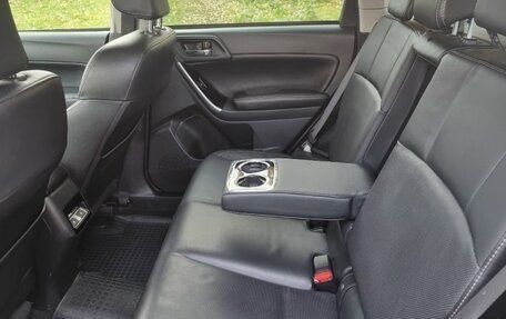 Subaru Forester, 2017 год, 2 920 000 рублей, 9 фотография