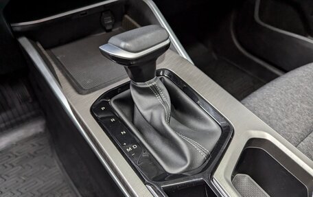 Geely Emgrand, 2023 год, 1 685 000 рублей, 24 фотография