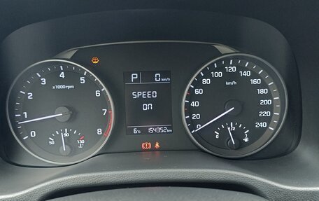 Hyundai Elantra VI рестайлинг, 2017 год, 1 650 000 рублей, 7 фотография