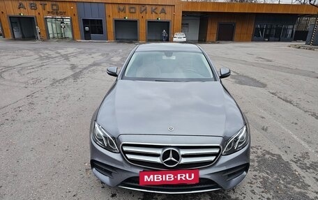 Mercedes-Benz E-Класс, 2017 год, 3 350 000 рублей, 7 фотография