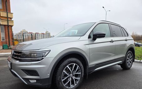 Volkswagen Tiguan II, 2020 год, 2 950 000 рублей, 2 фотография