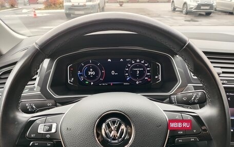 Volkswagen Tiguan II, 2020 год, 2 950 000 рублей, 16 фотография