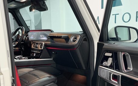 Mercedes-Benz G-Класс AMG, 2019 год, 16 500 000 рублей, 30 фотография