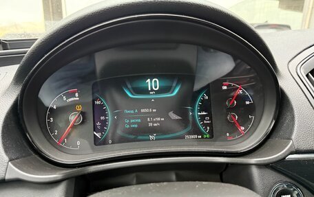 Opel Insignia II рестайлинг, 2014 год, 1 350 000 рублей, 1 фотография