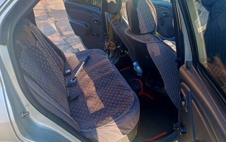 Renault Logan I, 2013 год, 350 000 рублей, 8 фотография