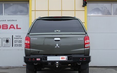 Mitsubishi L200 IV рестайлинг, 2017 год, 2 595 000 рублей, 5 фотография