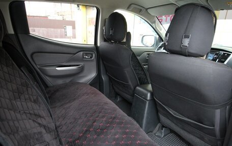 Mitsubishi L200 IV рестайлинг, 2017 год, 2 595 000 рублей, 17 фотография