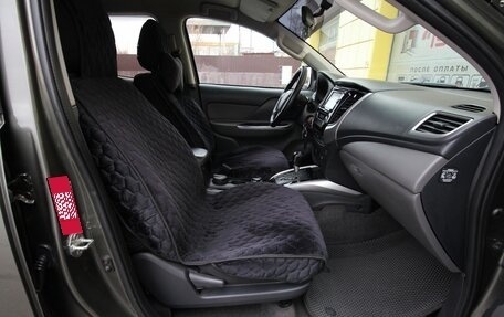 Mitsubishi L200 IV рестайлинг, 2017 год, 2 595 000 рублей, 15 фотография