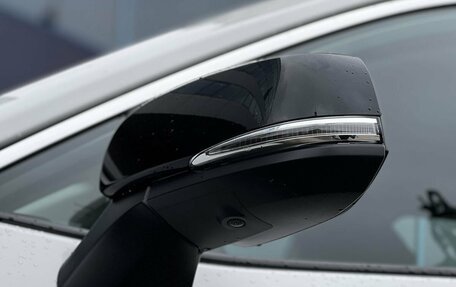 Toyota RAV4, 2025 год, 3 990 000 рублей, 8 фотография