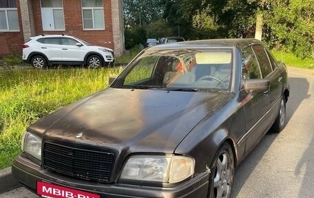 Mercedes-Benz C-Класс, 1994 год, 150 000 рублей, 5 фотография