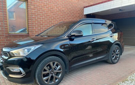 Hyundai Santa Fe III рестайлинг, 2017 год, 3 000 000 рублей, 3 фотография