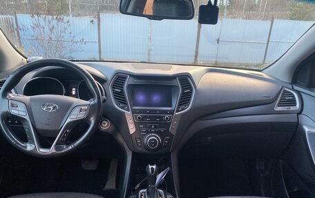 Hyundai Santa Fe III рестайлинг, 2017 год, 3 000 000 рублей, 6 фотография