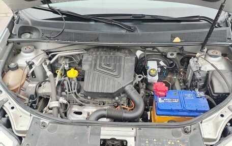 Renault Logan II, 2019 год, 1 050 000 рублей, 8 фотография