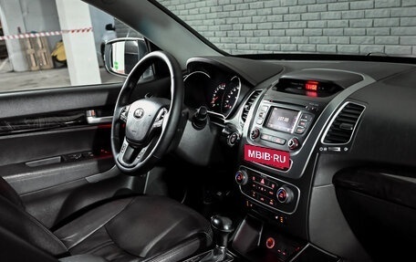 KIA Sorento II рестайлинг, 2015 год, 1 800 000 рублей, 17 фотография