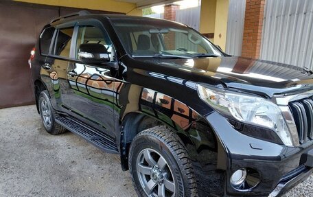Toyota Land Cruiser Prado 150 рестайлинг 2, 2015 год, 3 350 000 рублей, 3 фотография
