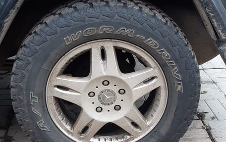 Mercedes-Benz G-Класс W463 рестайлинг _ii, 1998 год, 2 000 000 рублей, 10 фотография