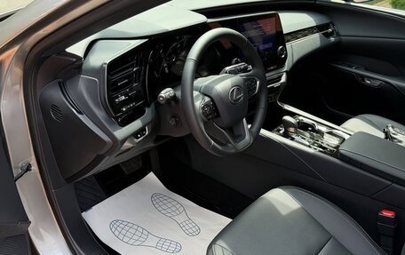 Lexus RX IV рестайлинг, 2025 год, 6 791 000 рублей, 7 фотография