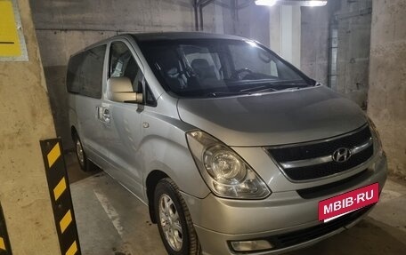 Hyundai Grand Starex Grand Starex I рестайлинг 2, 2009 год, 999 000 рублей, 7 фотография