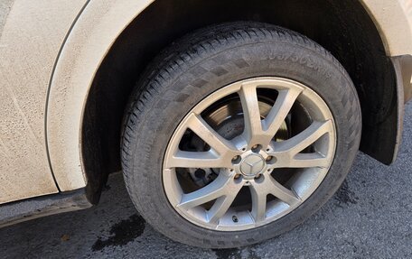 Mercedes-Benz M-Класс, 2010 год, 2 490 000 рублей, 10 фотография