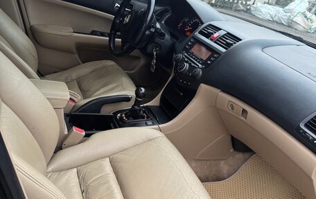 Honda Accord VII рестайлинг, 2005 год, 625 000 рублей, 27 фотография