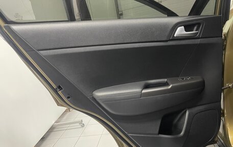 KIA Sportage IV рестайлинг, 2018 год, 2 379 000 рублей, 25 фотография