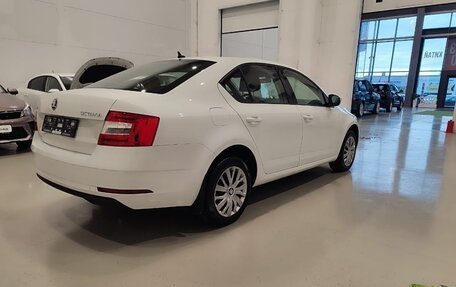 Skoda Octavia, 2019 год, 1 570 000 рублей, 6 фотография