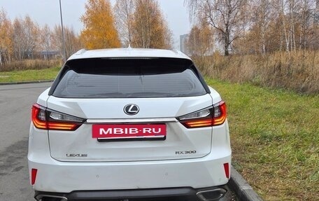 Lexus RX IV рестайлинг, 2019 год, 4 126 000 рублей, 5 фотография