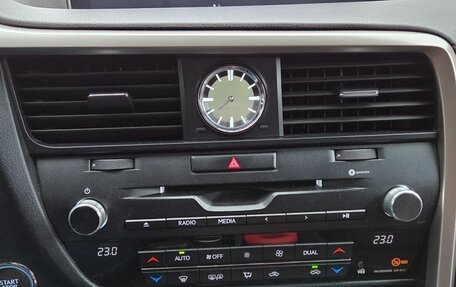 Lexus RX IV рестайлинг, 2019 год, 4 126 000 рублей, 12 фотография