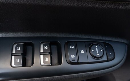 KIA Rio IV, 2021 год, 1 750 000 рублей, 12 фотография