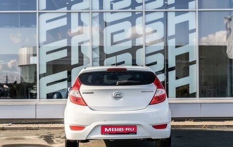 Hyundai Solaris II рестайлинг, 2013 год, 790 000 рублей, 4 фотография