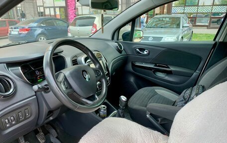 Renault Kaptur I рестайлинг, 2017 год, 1 400 000 рублей, 8 фотография