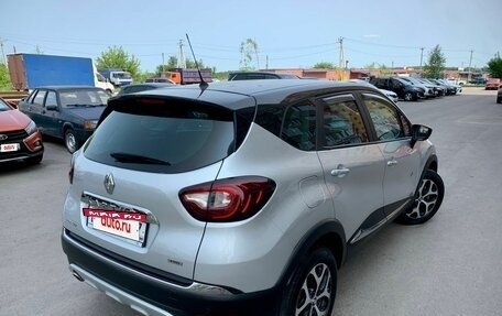 Renault Kaptur I рестайлинг, 2017 год, 1 400 000 рублей, 14 фотография