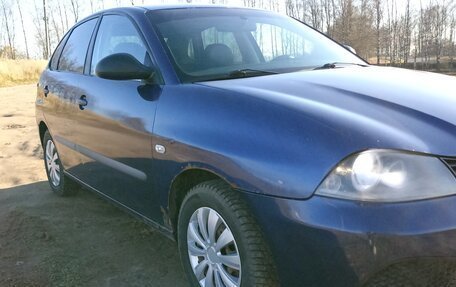 SEAT Ibiza III рестайлинг, 2002 год, 220 000 рублей, 5 фотография