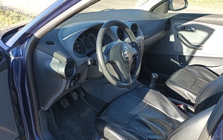 SEAT Ibiza III рестайлинг, 2002 год, 220 000 рублей, 20 фотография