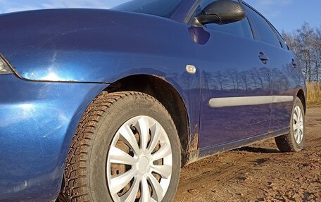 SEAT Ibiza III рестайлинг, 2002 год, 220 000 рублей, 32 фотография