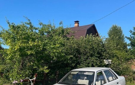 Mazda Familia, 1986 год, 245 000 рублей, 6 фотография