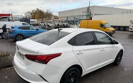 Hyundai Solaris II рестайлинг, 2021 год, 1 600 000 рублей, 6 фотография